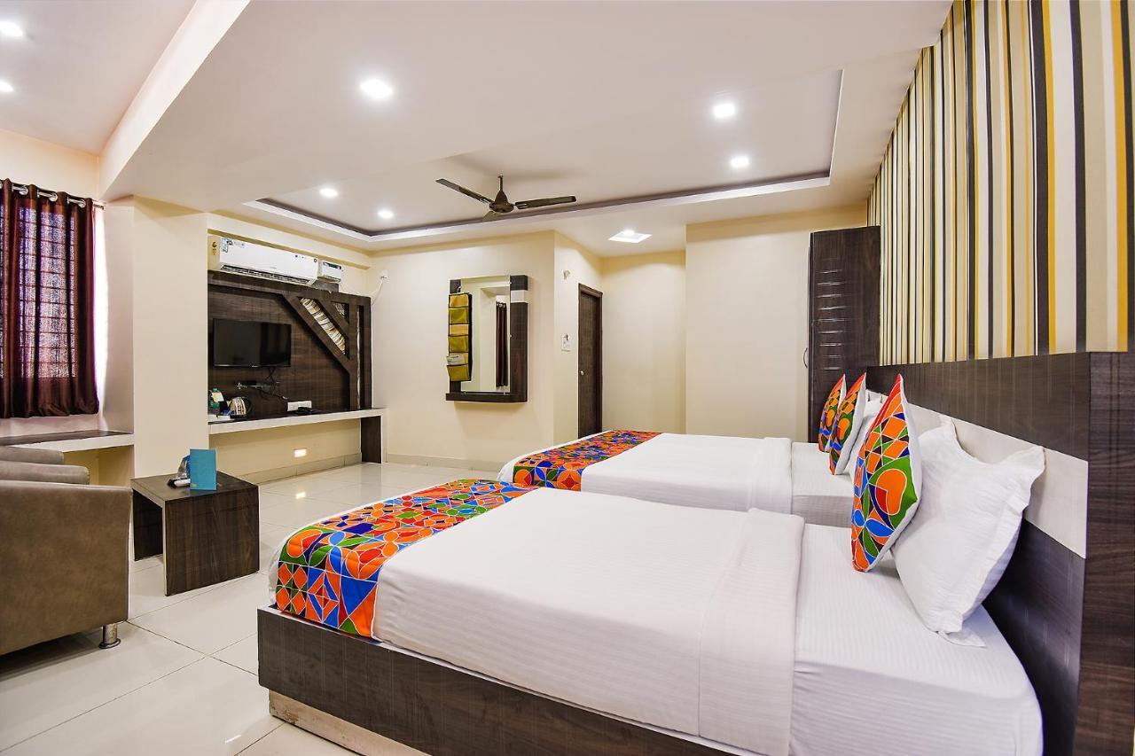 Fabhotel Rotano Suites - Yelahanka Bangalore Exterior photo